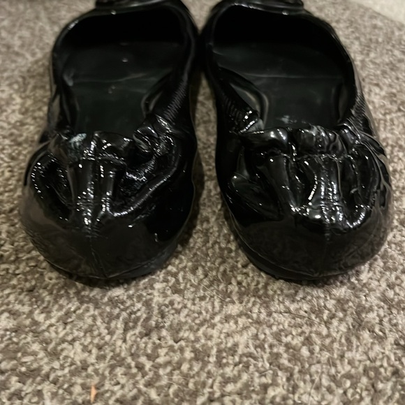 Tory Burch Women's Black Reva Patent Leather Ballet Flats -8.5/9 - Picture 4 of 8